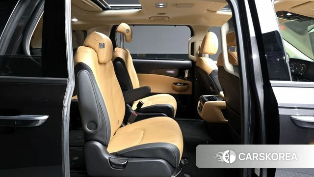 Kia Carnival 4th generation 2021 Серый из Кореи, фото 2