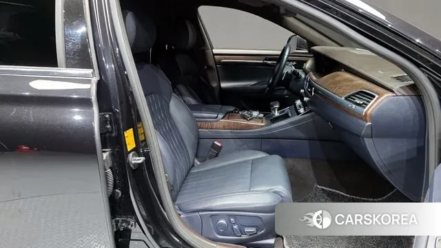 Genesis G90 2021 Черный из Кореи, фото 2