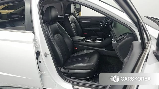 Hyundai Sonata (DN8) 2022 Белый из Кореи, фото 2