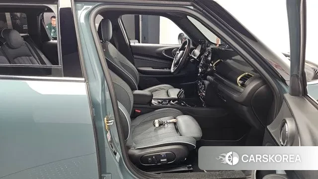 Mini Cooper Clubman 2022 Небесно-голубой из Кореи, фото 2