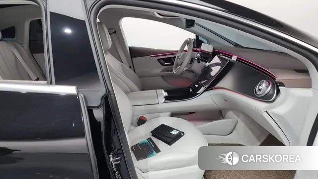 Mercedes-Benz EQE V295 2022 Черный из Кореи, фото 2