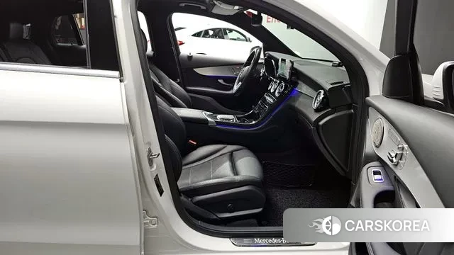 Mercedes-Benz GLC-Class X253 2020 Белый из Кореи, фото 2