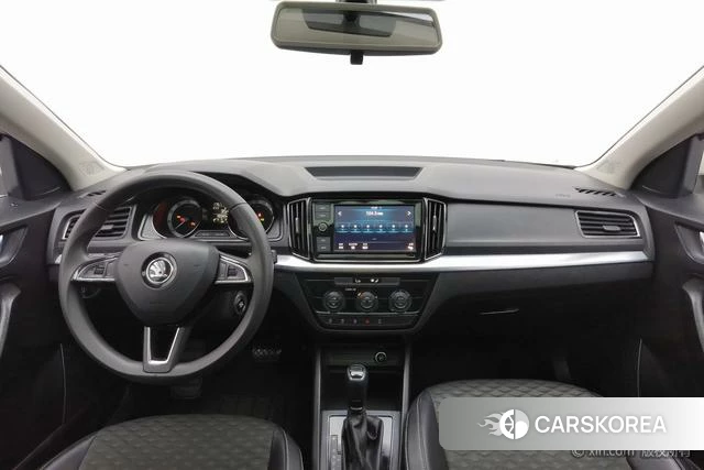 Skoda Komick 2021 Белый из Китая, фото 2