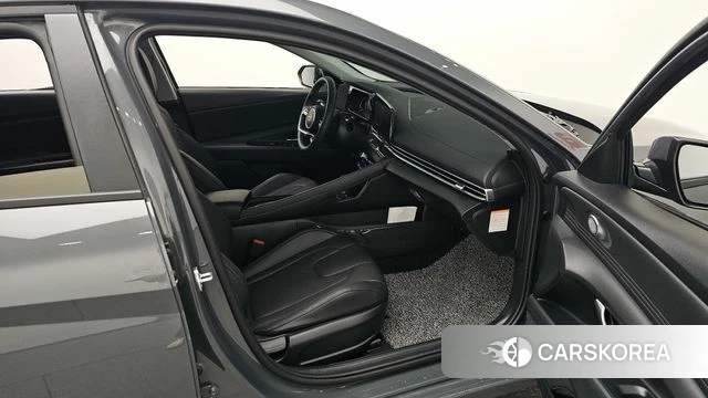 Hyundai The New Avante Hybrid (CN7) 2026 Серый из Кореи, фото 2
