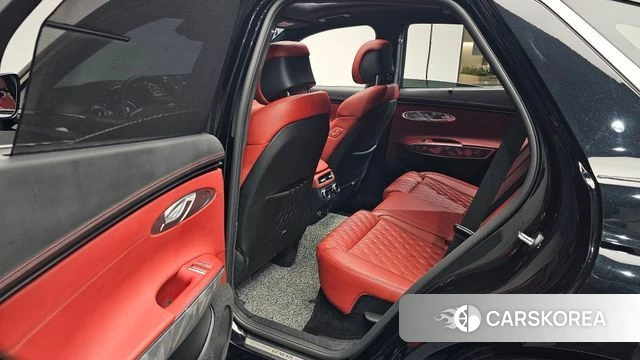 Genesis GV70 2024 Черный из Кореи, фото 2