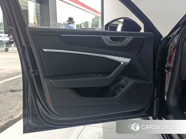 Audi A6L 2024 Черный из Китая, фото 2