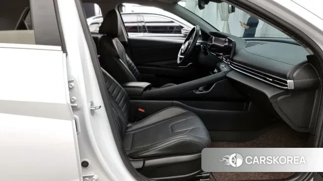 Hyundai Avante Hybrid (CN7) 2021 Белый из Кореи, фото 2