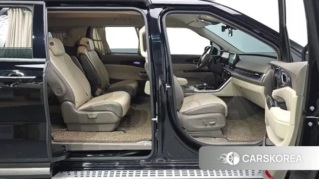 Kia Carnival 4th generation 2023 Черный из Кореи, фото 2