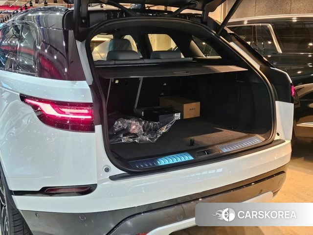 Land Rover Range Rover Velar 2026 Белый из Кореи, фото 2