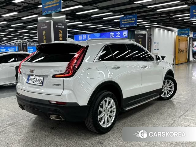 Cadillac XT4 2019 Белый из Китая, фото 2
