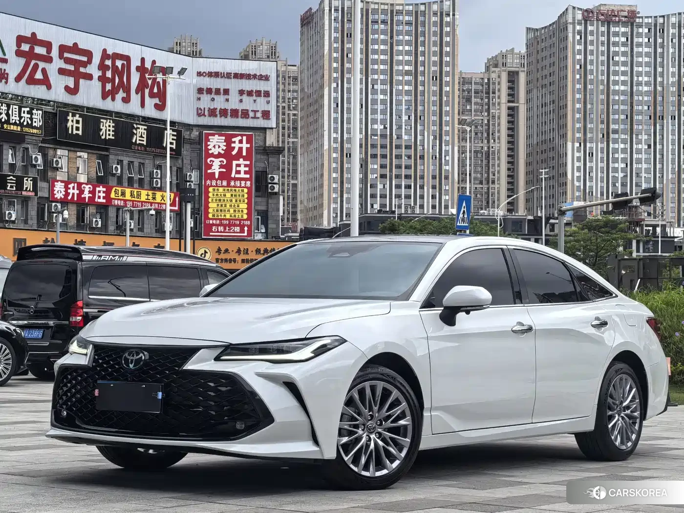 Toyota Avalon 2026 Белый из Китая, фото 2