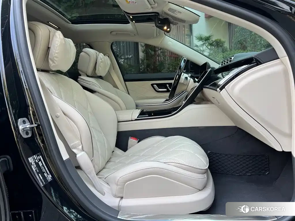 Mercedes-Benz Maybach S-Class 2024 Черный из Китая, фото 2