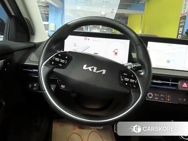 Kia EV6 2022 Белый из Кореи, фото 2