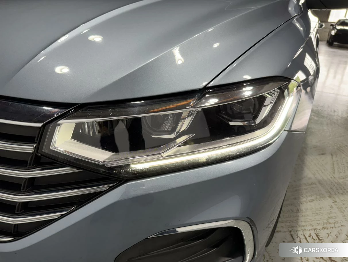 Volkswagen Lavida 2022 Синий из Китая, фото 2