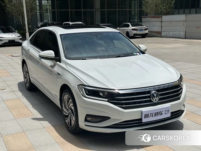 Volkswagen Sagitar 2022 Белый из Китая, фото 2