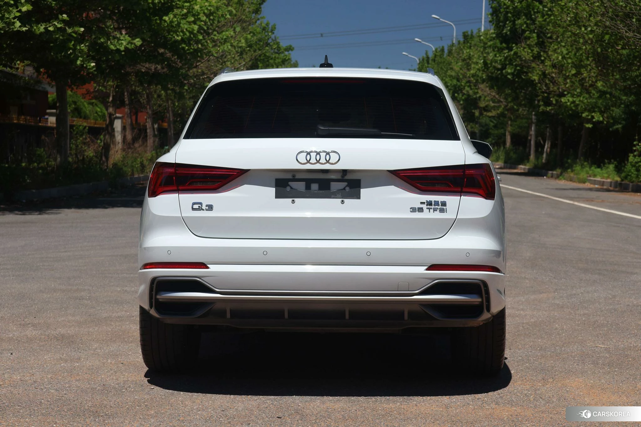 Audi Q3 2022 Белый из Китая, фото 2
