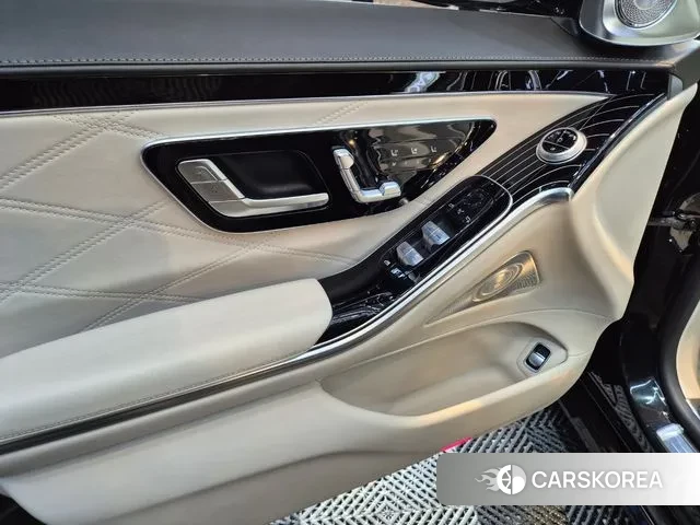 Mercedes-Benz S-Class W223 2022 Черный из Кореи, фото 2