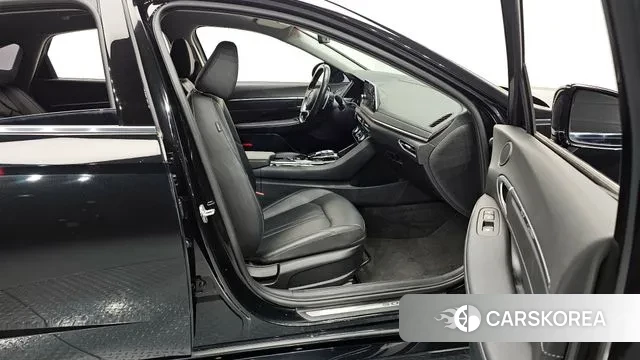 Hyundai Sonata (DN8) 2021 Черный из Кореи, фото 2