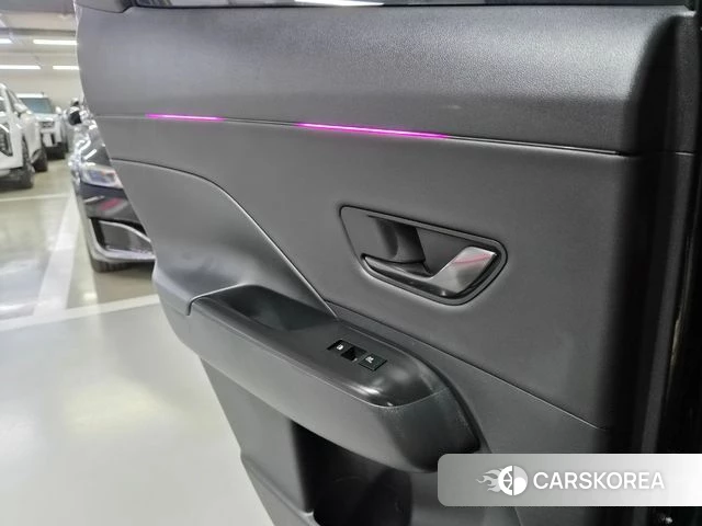 Hyundai Kona (SX2) 2025 Черный из Кореи, фото 2