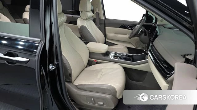 Kia The New Carnival 4th Generation 2024 Черный из Кореи, фото 2