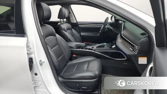 Hyundai The New Grandeur IG Hybrid 2021 Белый из Кореи, фото 2