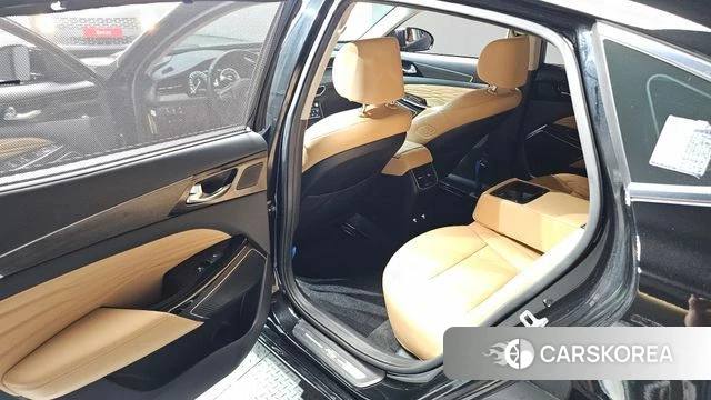 Kia K7 Premier 2020 Черный из Кореи, фото 2