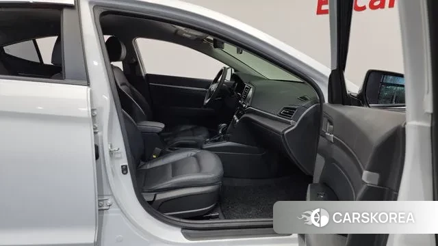 Hyundai The New Avante AD 2019 Белый из Кореи, фото 2