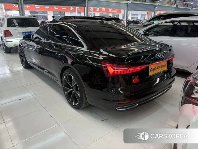 Audi A6L 2021 Черный из Китая, фото 2