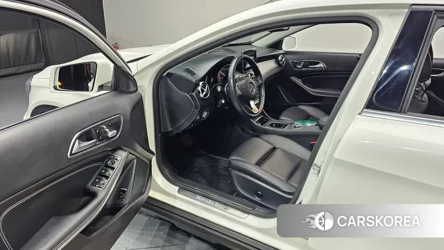 Mercedes-Benz GLA-Class X156 2019 Белый из Кореи, фото 2