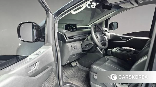 Hyundai Staria 2022 Серый из Кореи, фото 2