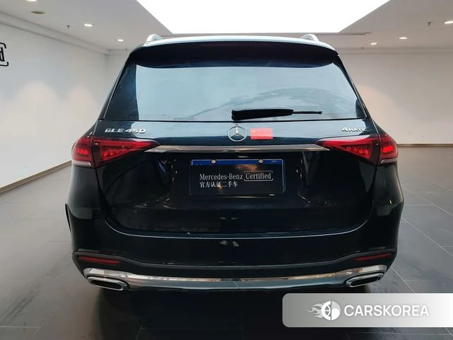 Mercedes-Benz GLE (import) 2023 Черный из Китая, фото 2