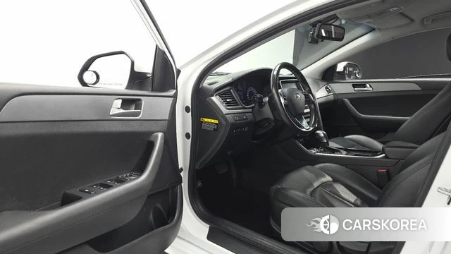 Hyundai Sonata New Rise 2019 Белый из Кореи, фото 2