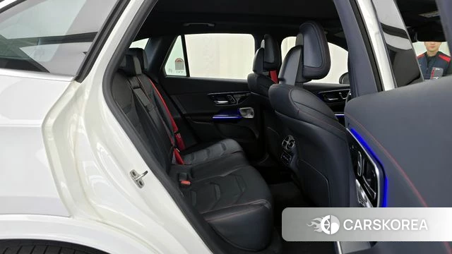 Mercedes-Benz GLC-Class X253 2025 Белый из Кореи, фото 2