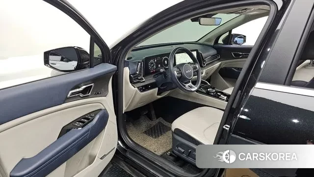 Kia Sportage 5th Generation 2021 Черный из Кореи, фото 2