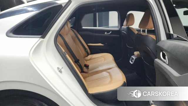 Kia K5 Hybrid 3rd Generation 2022 Белый из Кореи, фото 2