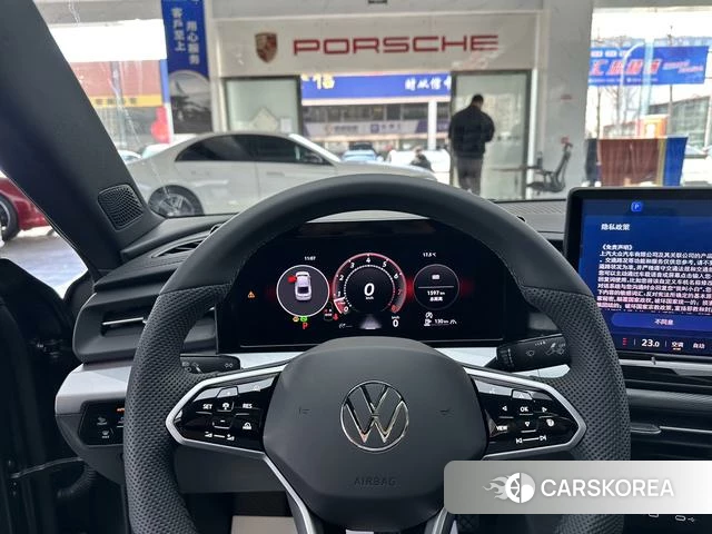 Volkswagen Lingdu 2025 Темно-серый из Китая, фото 2