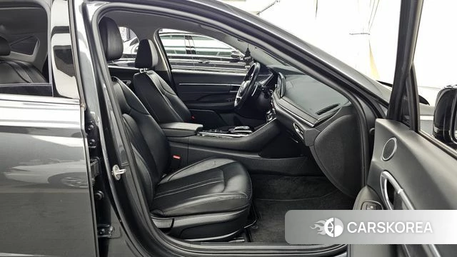 Hyundai Sonata (DN8) 2022 Серый из Кореи, фото 2