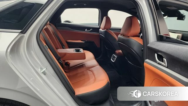 Kia The New K5 3rd generation 2024 Серебристо-серый из Кореи, фото 2