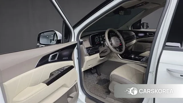 Kia Carnival 4th generation 2021 Белый из Кореи, фото 2