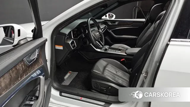 Audi A6 (C8) id 3238299 из Кореи 2