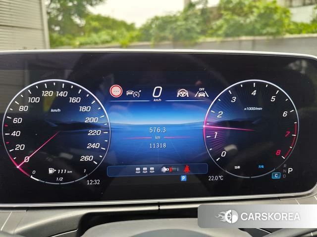 Mercedes-Benz Class C 2024 Белый из Китая, фото 2