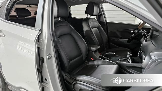 Hyundai The New Kona 2022 Серебристо-серый из Кореи, фото 2