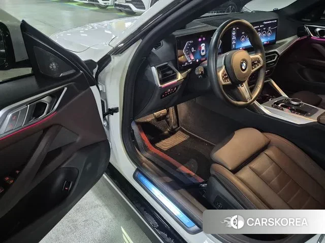 BMW 4 Series (G22) 2024 Белый из Кореи, фото 2