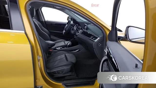 BMW X2 (F39) 2020 Золотой из Кореи, фото 2