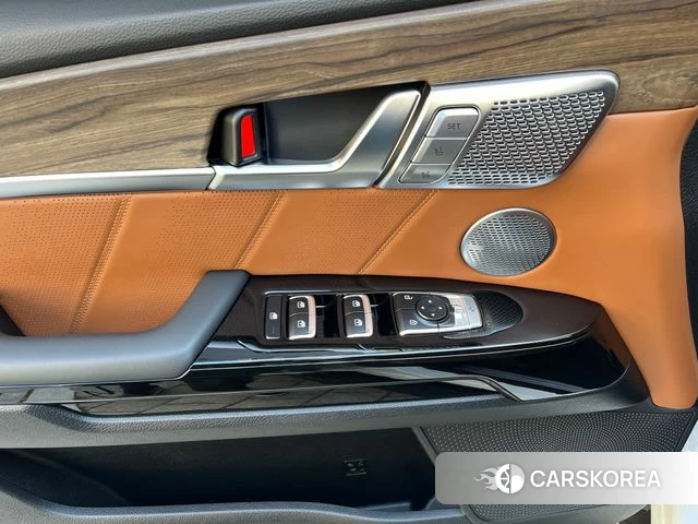 Kia Mohave Master 2023 Белый из Кореи, фото 2