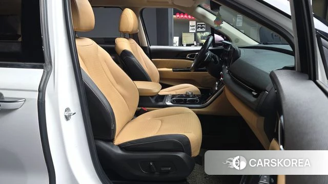 Kia Carnival 4th generation 2020 Белый из Кореи, фото 2