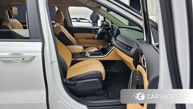 Kia Carnival 4th generation 2022 Белый из Кореи, фото 2