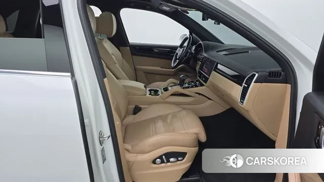 Porsche Cayenne (PO536) 2019 Белый из Кореи, фото 2