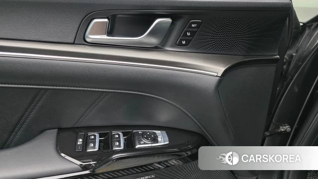 Kia K5 3rd generation 2023 Серый из Кореи, фото 2