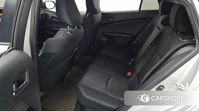 Toyota Prius 4th Generation 2018 Серебристо-серый из Кореи, фото 2